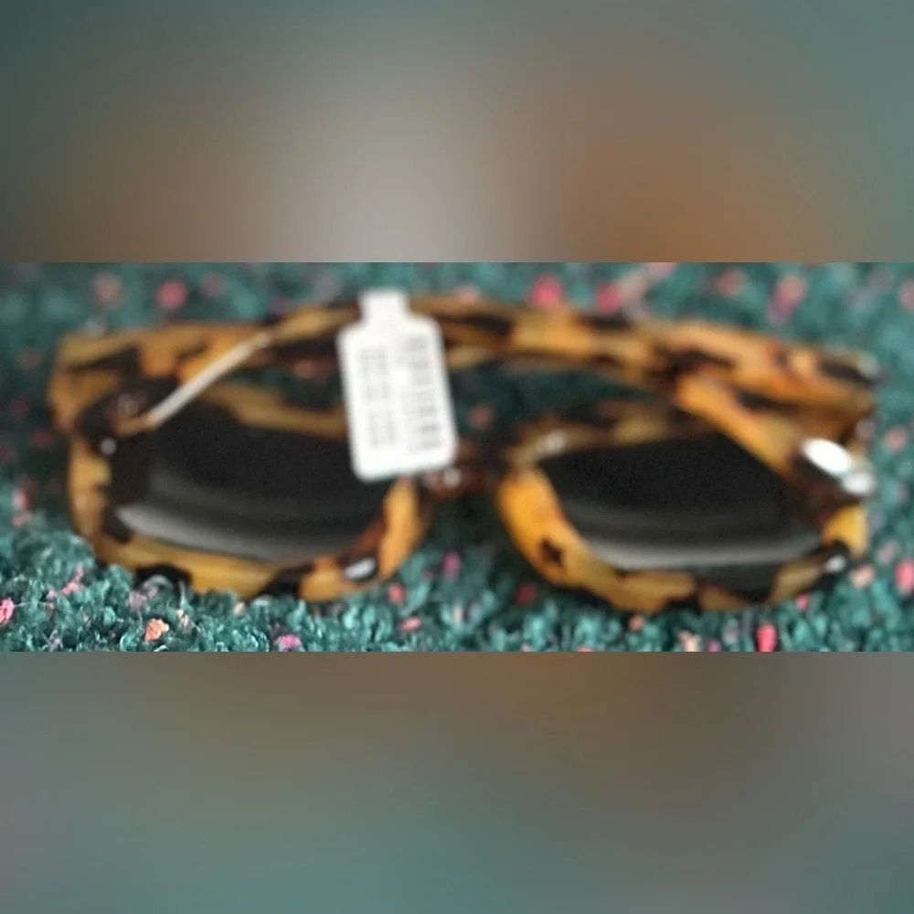 🎸Tortoise Shell Polarized Sunglasses🎸